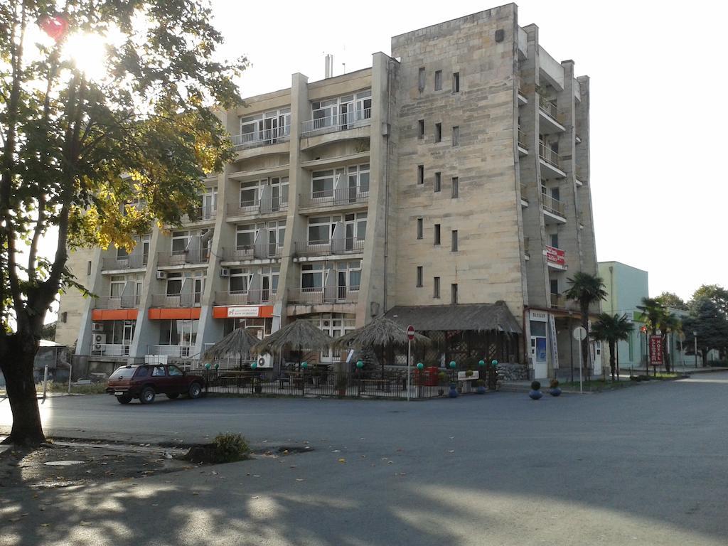 Hereti Hotel Lagodekhi Ngoại thất bức ảnh