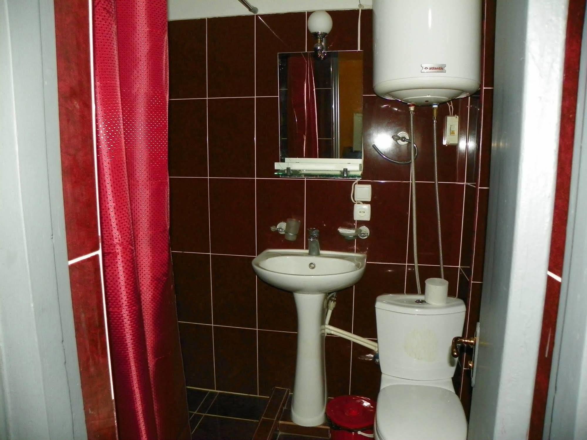 Hereti Hotel Lagodekhi Ngoại thất bức ảnh