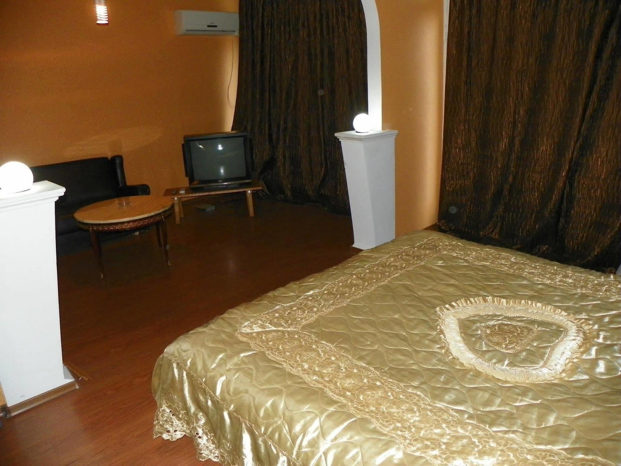 Hereti Hotel Lagodekhi Ngoại thất bức ảnh